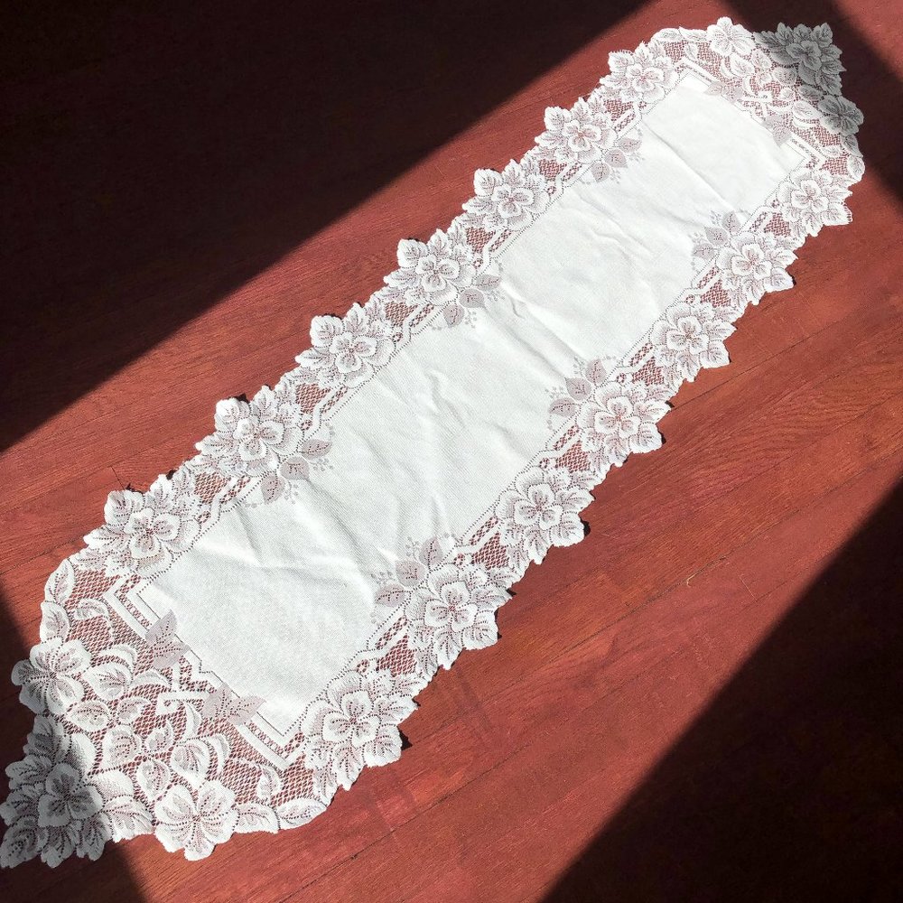 Vintage White Lace Table Runner